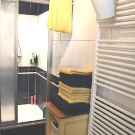 Moderne Ferienwohnung Im Gruenen *